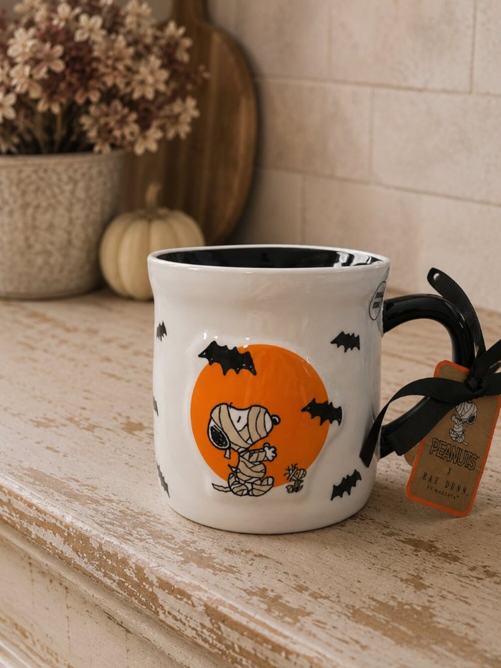 Rae Dunn Happy Halloween Peanuts Collection Mug